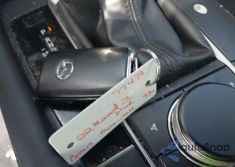 2022 Mazda Mazda3 2.5 S z USA, uszkodzony, nr VIN JM1BPAJL8N1502470